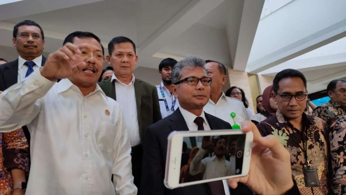 Heboh korban virus corona di Gedung BRI, ini kata Menkes