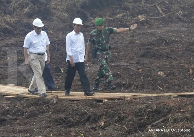 Jokowi promises more funding for Trans-Sulawesi 