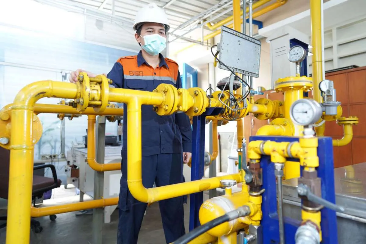 Dorong Ekonomi Hijau, Phapros (PEHA) Konversi Energi Solar ke CNG