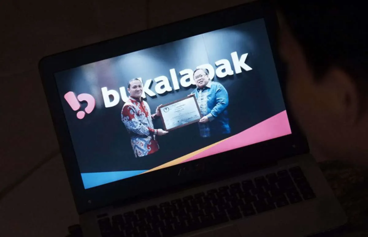 Berulang kali kena auto reject bawah (ARB), analis rekomendasikan buy saham BUKA