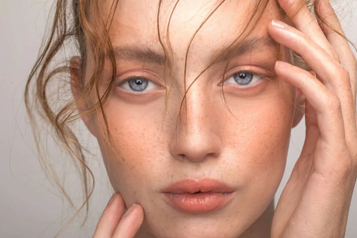 Pasti Flawless, Ini 5 Tips Makeup untuk Menyamarkan Pori-Pori Besar