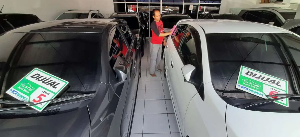 Jelang akhir tahun, cek harga mobil bekas termurah Rp 60 jutaan 