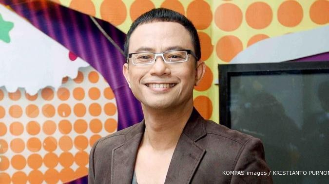 Edwin Libels kini punya gelar doktor