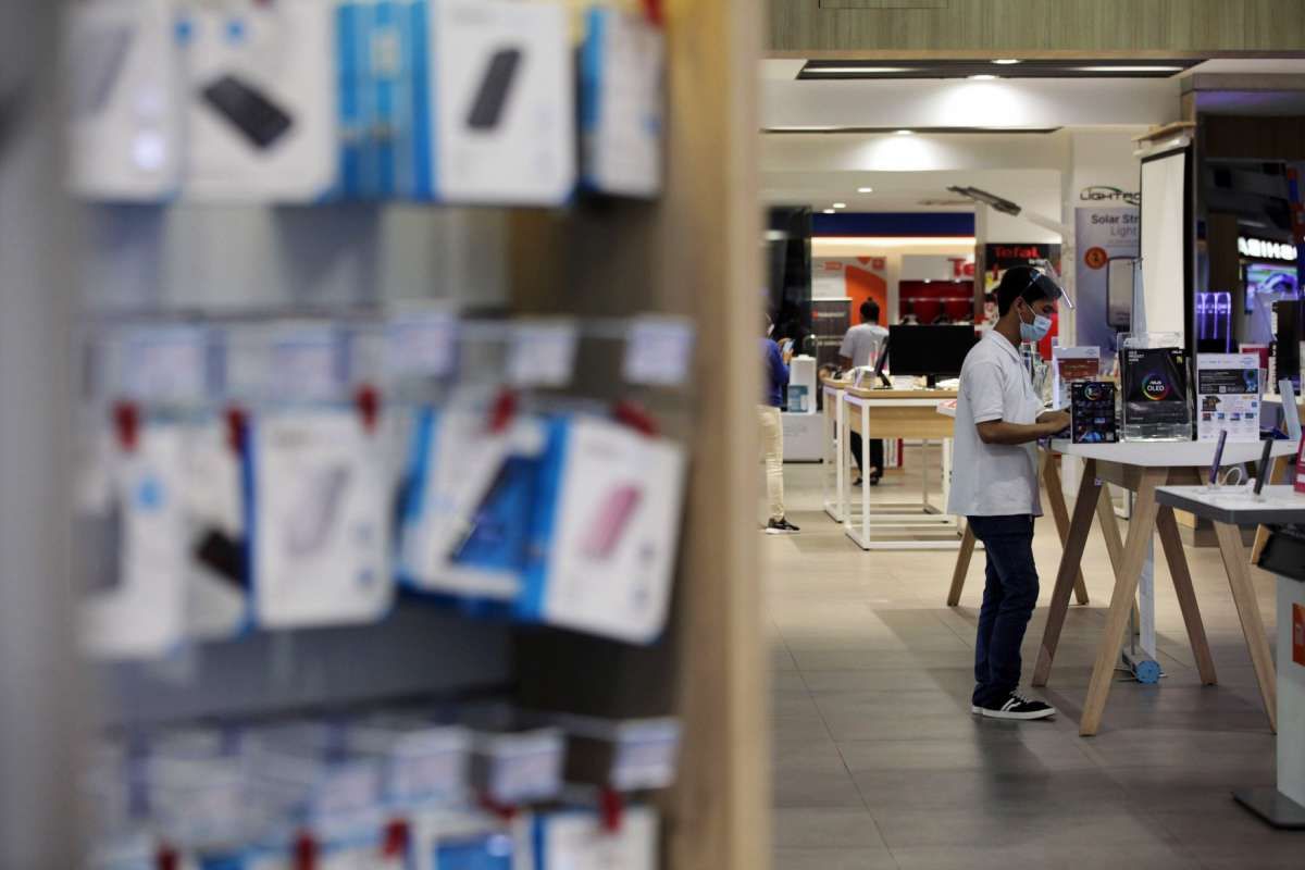 Permintaan Elektronik Turun saat Pengetatan PPKM