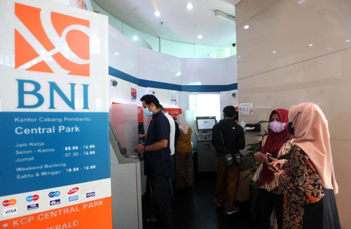 Tantangan Kredit Bagi Saham Bank Saat Bunga Naik