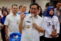 Pramono Bakal Naikkan Tarif Parkir Jakarta untuk Subsidi Transportasi Gratis 