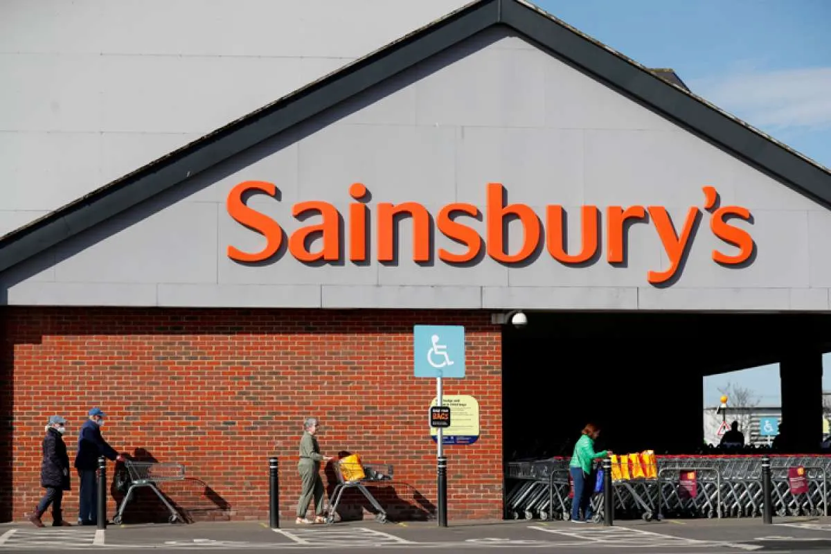 Penjualan Sainsbury Naik Ditopang Penjualan Bahan Makanan