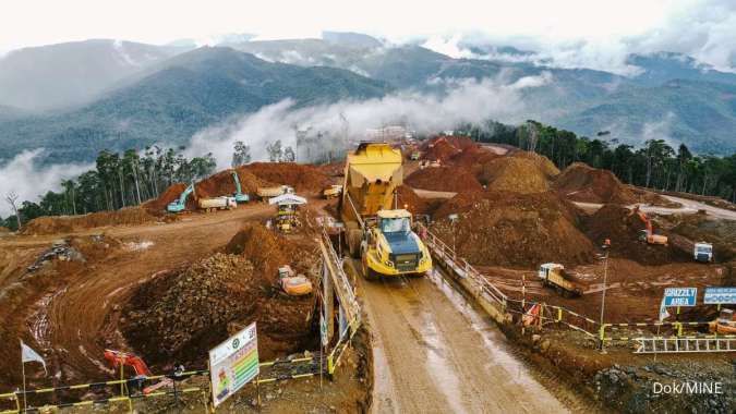 Sinar Terang Mandiri (MINE) Resmi Melantai di Bursa, Fokus Garap Dua Proyek di 2025