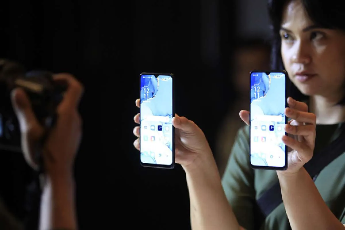 Beli Oppo Reno3 dapat diskon Lebaran, begini spesifikasinya
