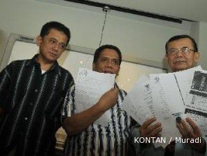 House adjourns hearing with KPK for a day over Bibit, Chandra