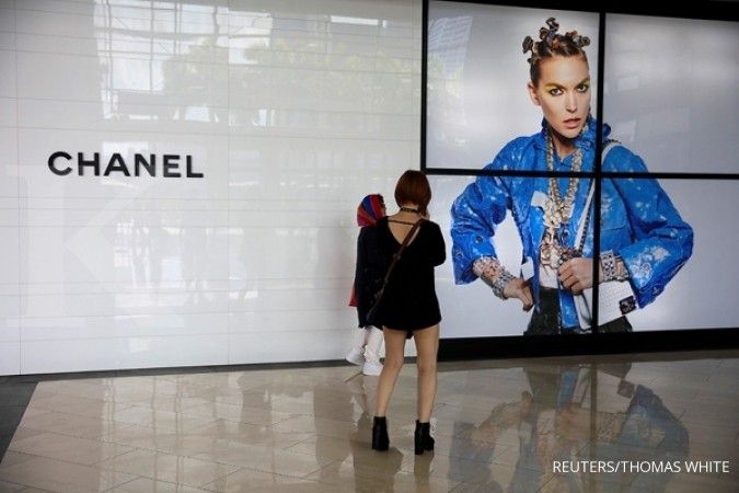 Demi beli produk Chanel, ratusan warga Korsel rela mengantre di depan toko sejak pagi
