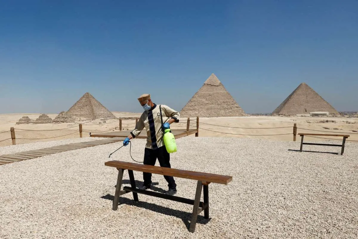 Kasus Covid-19 baru melandai, Mesir akan longgarkan pembatasan mulai Juni 2021