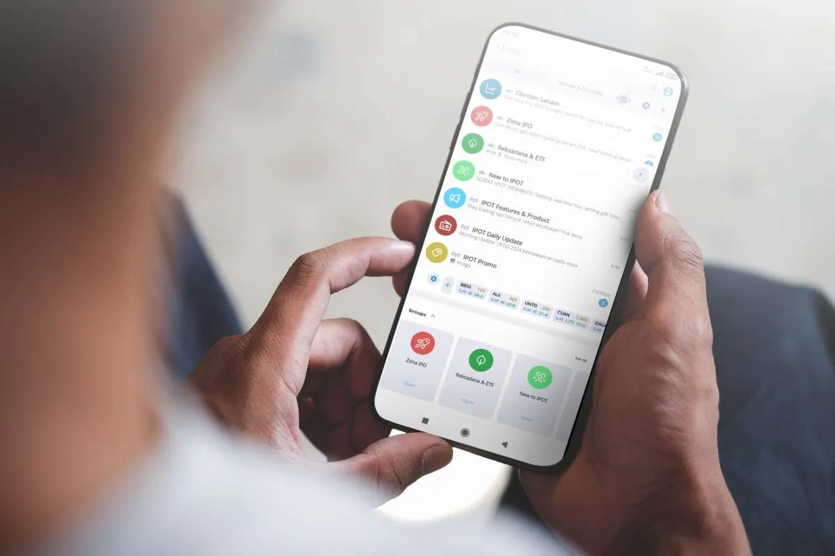 Luncurkan Fitur Baru IPOT Chat, Investor Kini Bisa Berkolaborasi Cari Cuan Bersama