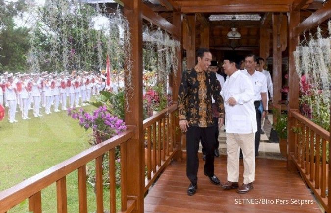 Survei Alvara: Elektabilitas Jokowi-Ma'ruf 53,6%, Prabowo-Sandiaga 35,2%