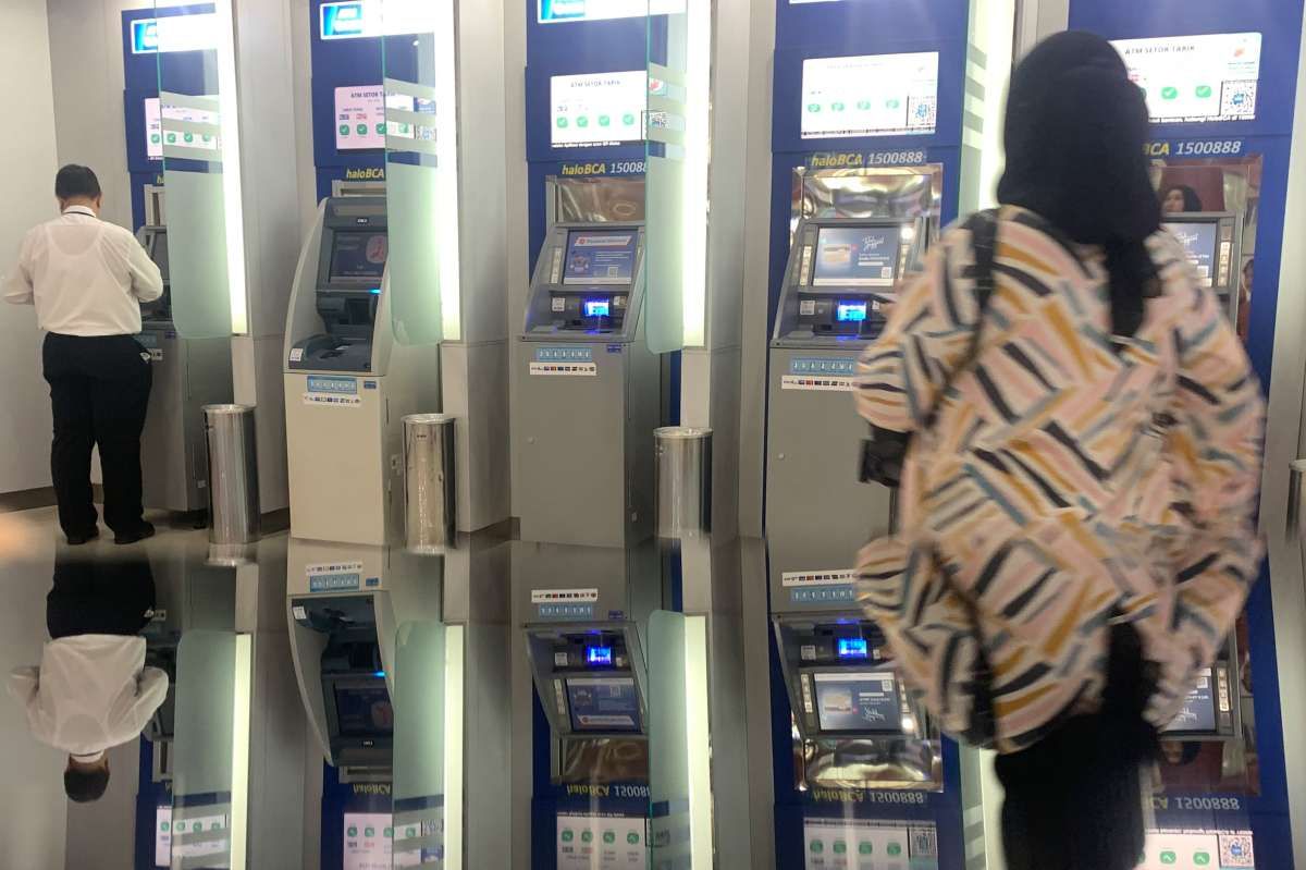 Nilai Transaksi Kartu ATM Turun di Era Digital
