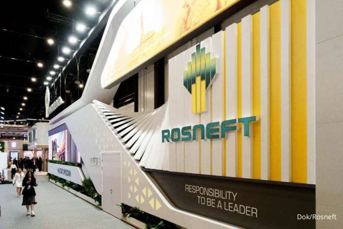 CEO Rosneft Berpidato Mengenai Tantangan dalam Transisi Energi&Industri Energi Global