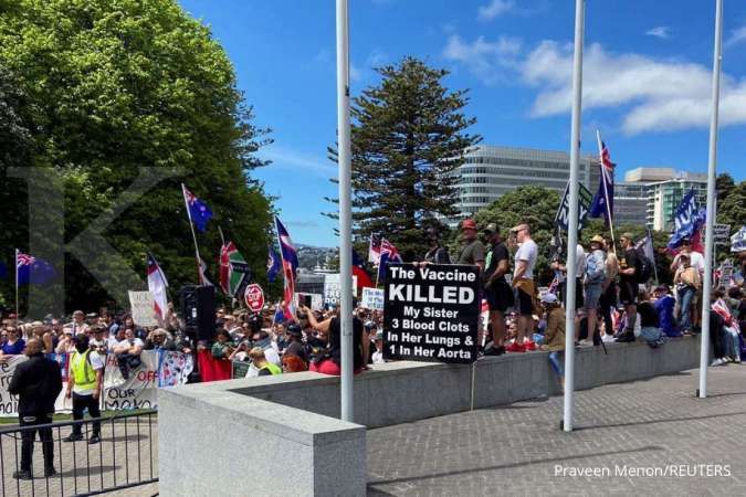 Ribuan orang di Selandia Baru berunjuk rasa menentang aturan wajib vaksin Covid-19