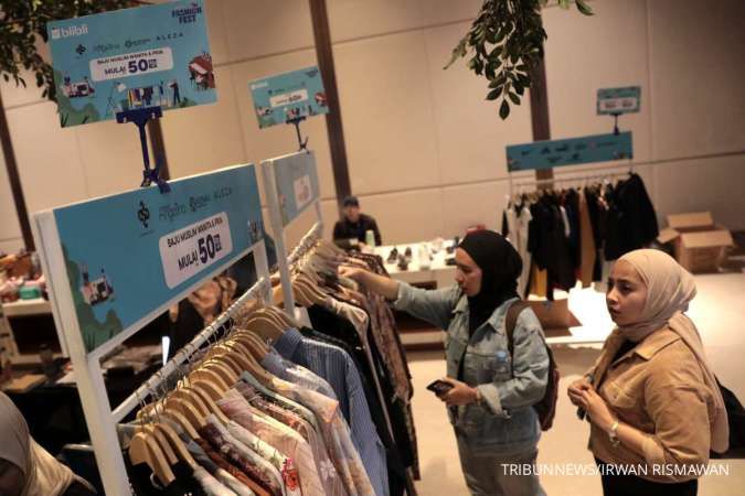 Berburu Barang Preloved Publik Figur Lewat Blibli Fashion Fest