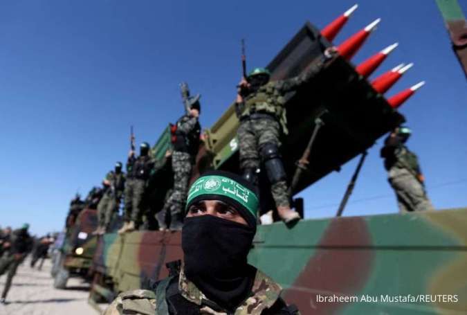 Hamas Tembakkan Roket Jauh ke Dalam Israel, Sirene Meraung-raung di Tel Aviv
