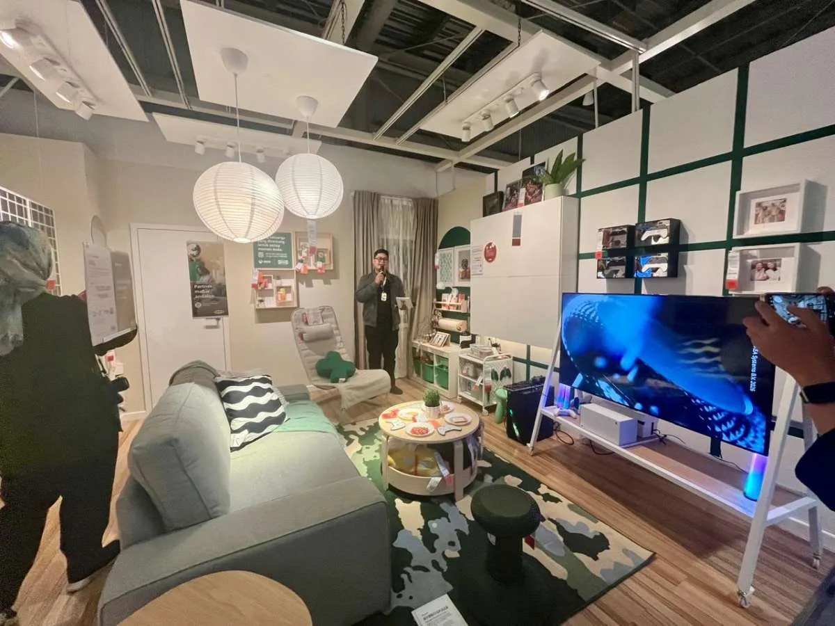 Main Game Tanpa Ruang Gaming, Begini Cara Menata Furnitur agar Tetap Rapi