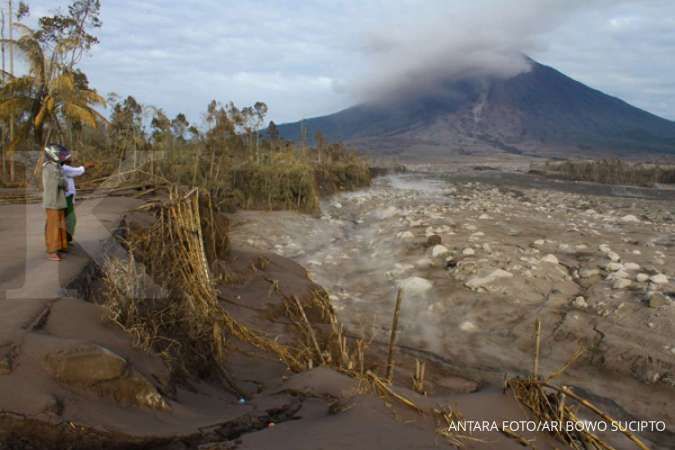 Mengapa indonesia berpotensi terhadap bencana gunung meletus