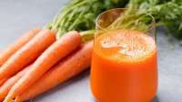 8 Khasiat Minum Jus Wortel secara Rutin untuk Kesehatan Tubuh