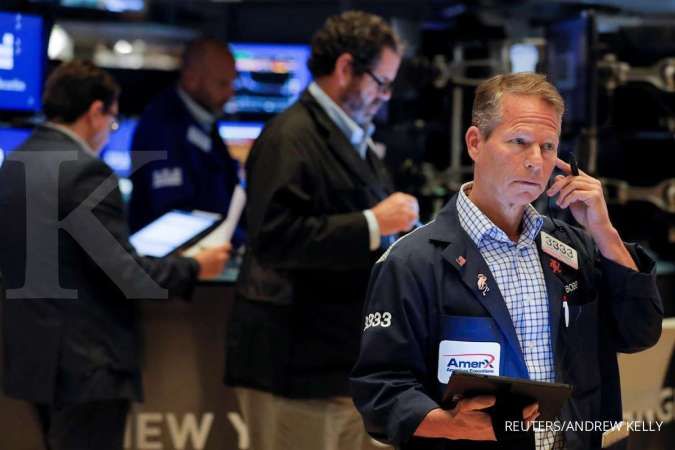 Wall Street memerah, Nasdaq jatuh karena yield US Treasury menenggelamkan Big Tech