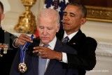Barack Obama Berikan Sanjungan atas Pengunduran Diri Joe Biden dari Capres Demokrat 