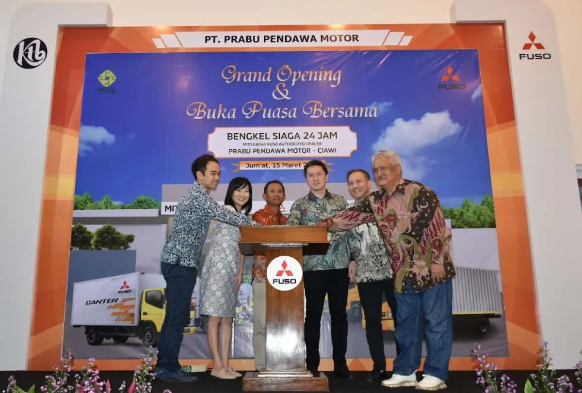 Mitsubishi Fuso Buka Bengkel Siaga 24 Jam ke 17 di Ciawi,Pastikan Truk Konsumen Prima