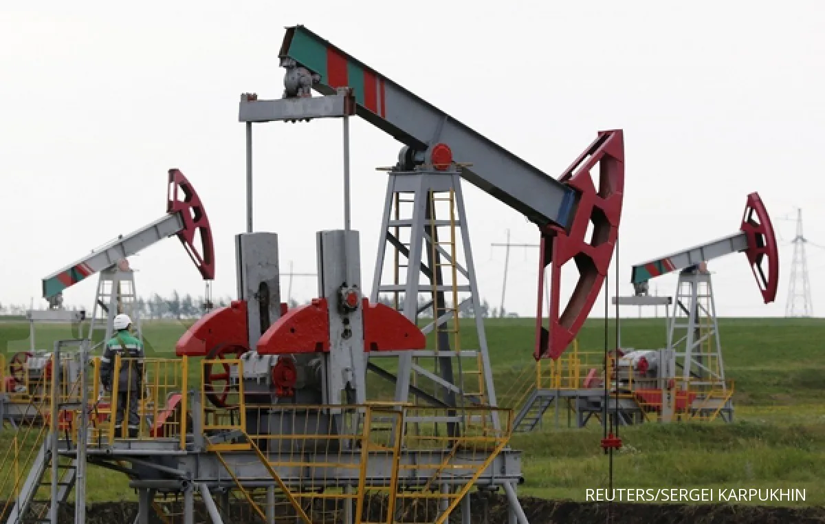 Minyak jatuh mendekati level US$ 47 sebarel