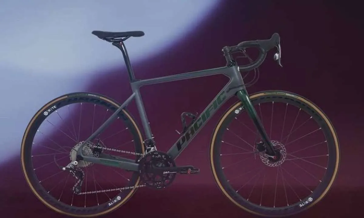 Siap melaju kencang, ini harga sepeda balap Pacific Spectre 6.0 yang baru dirilis