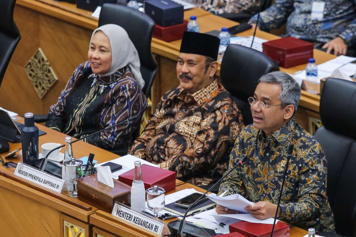 Euforia Menkeu Baru Mereda, Mengapa Asing Masih Kabur dari Saham Big Banks?