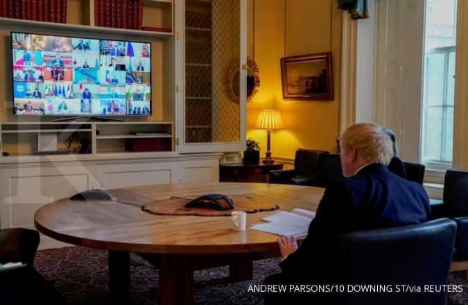 British PM Johnson has coronavirus, self-isolates in Downing Street
