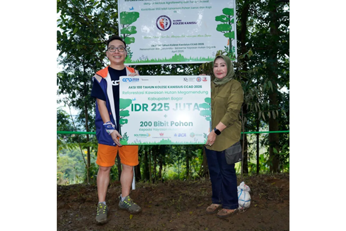 Alumni Kanisius Tanam 2.200 Pohon di Megamendung