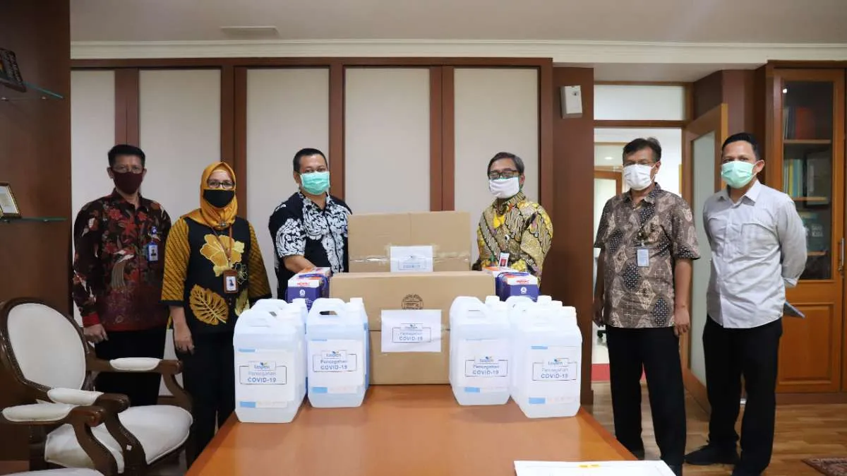 Lindungi peserta, Taspen serahkan bantuan pencegahan corona ke PNS