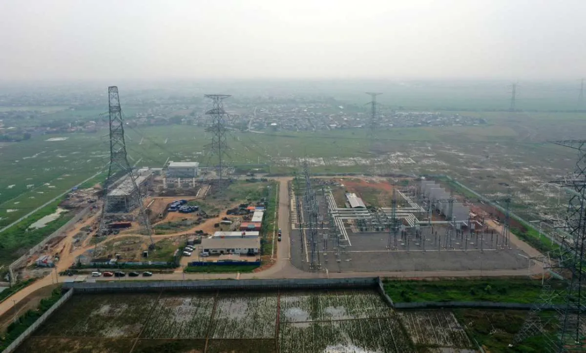 Sebanyak 563 Industri dan Bisnis Beralih Jadi Pelanggan Listrik PLN