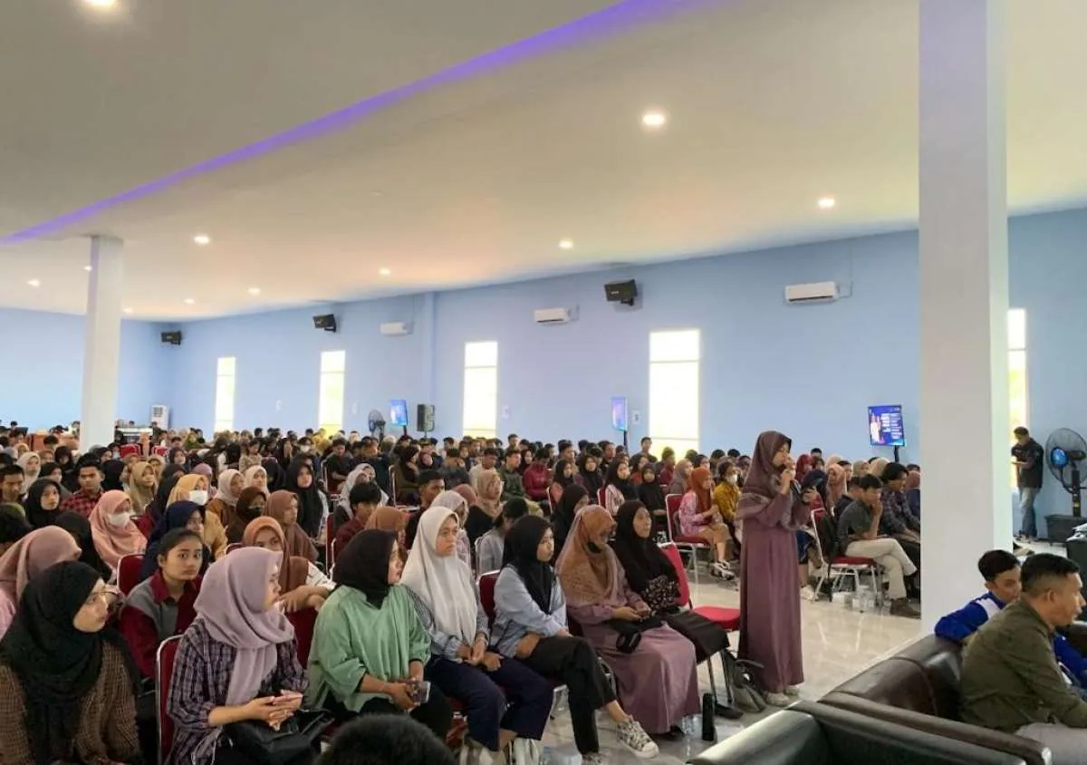 Peluang Kewirausahaan Industri Digital: Jelajahi Era Baru Bisnis di Kabupaten Majene