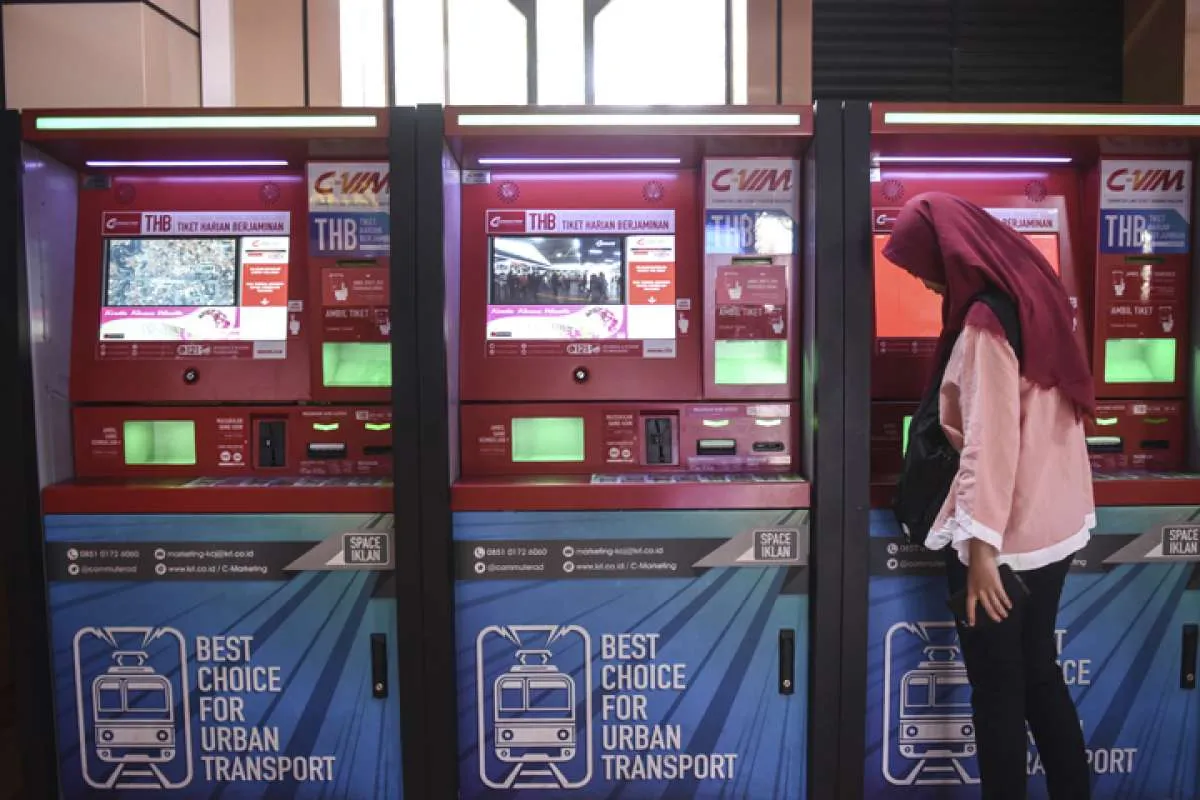Sambut HUT RI ke-74, tarif KRL hanya Rp 1 untuk seluruh relasi tujuan