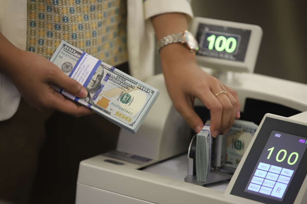 Risiko di Balik Naiknya Bunga Deposito Dollar