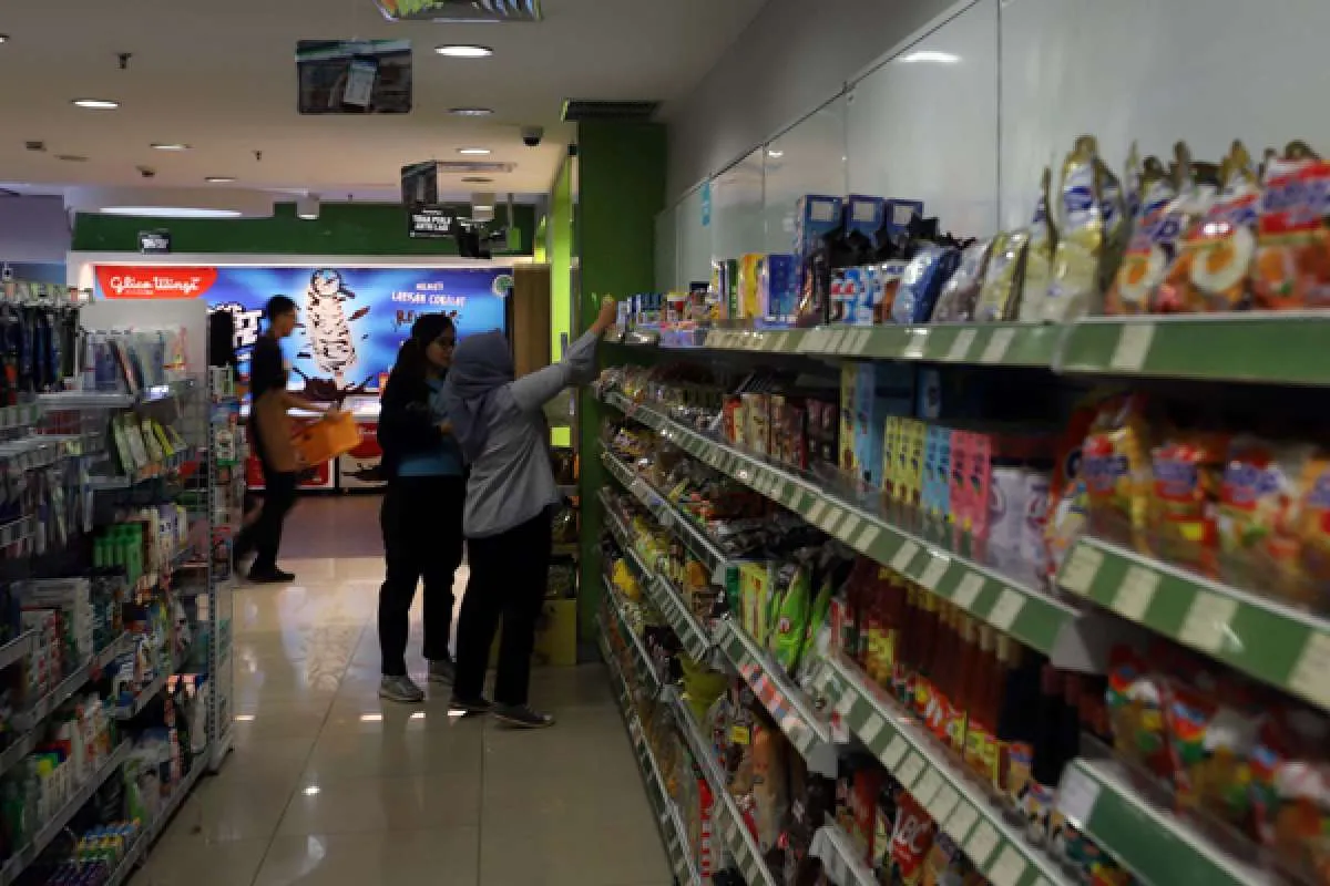 Danareksa prediksi Indeks kepercayaan konsumen (IKK) Oktober 2018 turun menjadi 97,7