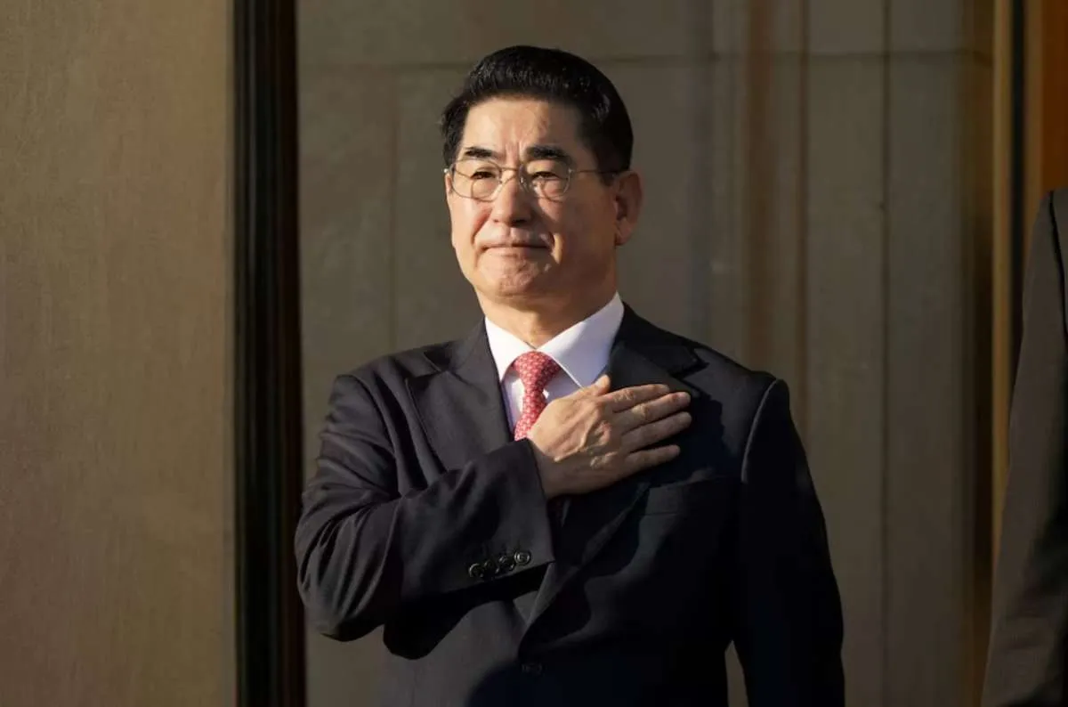 Mantan Menteri Pertahanan Korsel Nyaris Bunuh Diri Pasca Insiden Darurat Militer