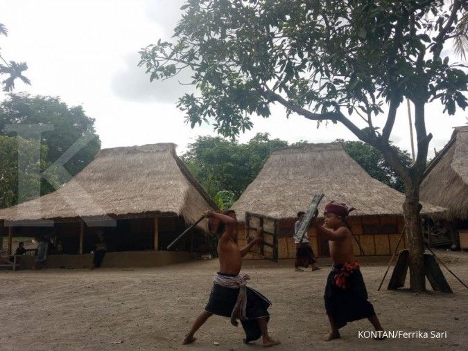  Tari unik suku Saksak di Lombok