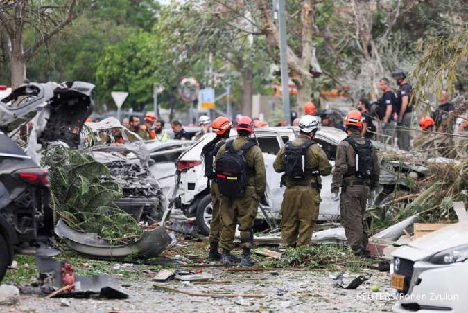 Serangan Israel ke Iran Isyaratkan Tujuan Lebih Besar, Pergantian Rezim?