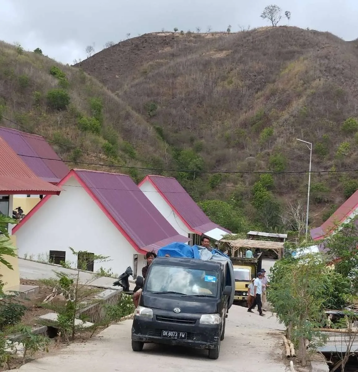  16 KK Warga Relokasi KEK Mandalika Menempati Hunian Tetap di Dusun Ngolang