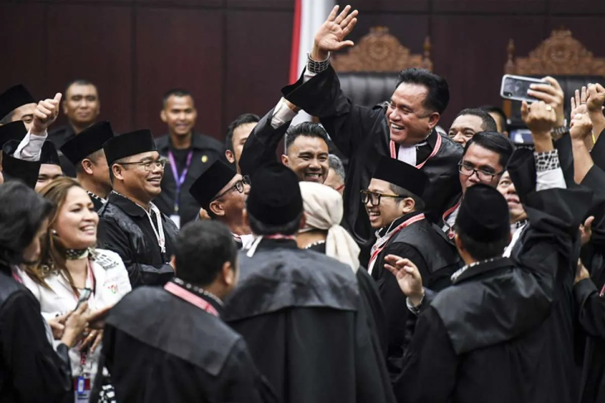 Jokowi akan bertemu Yusril dan seluruh anggota tim hukum Senin (1/7) malam