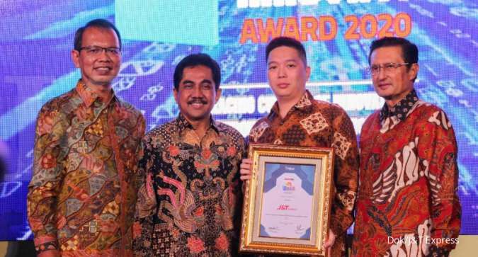 Berinovasi dan Kedepankan Teknologi, J&T Express Raih Penghargaan Indonesia Digital Award Innovation