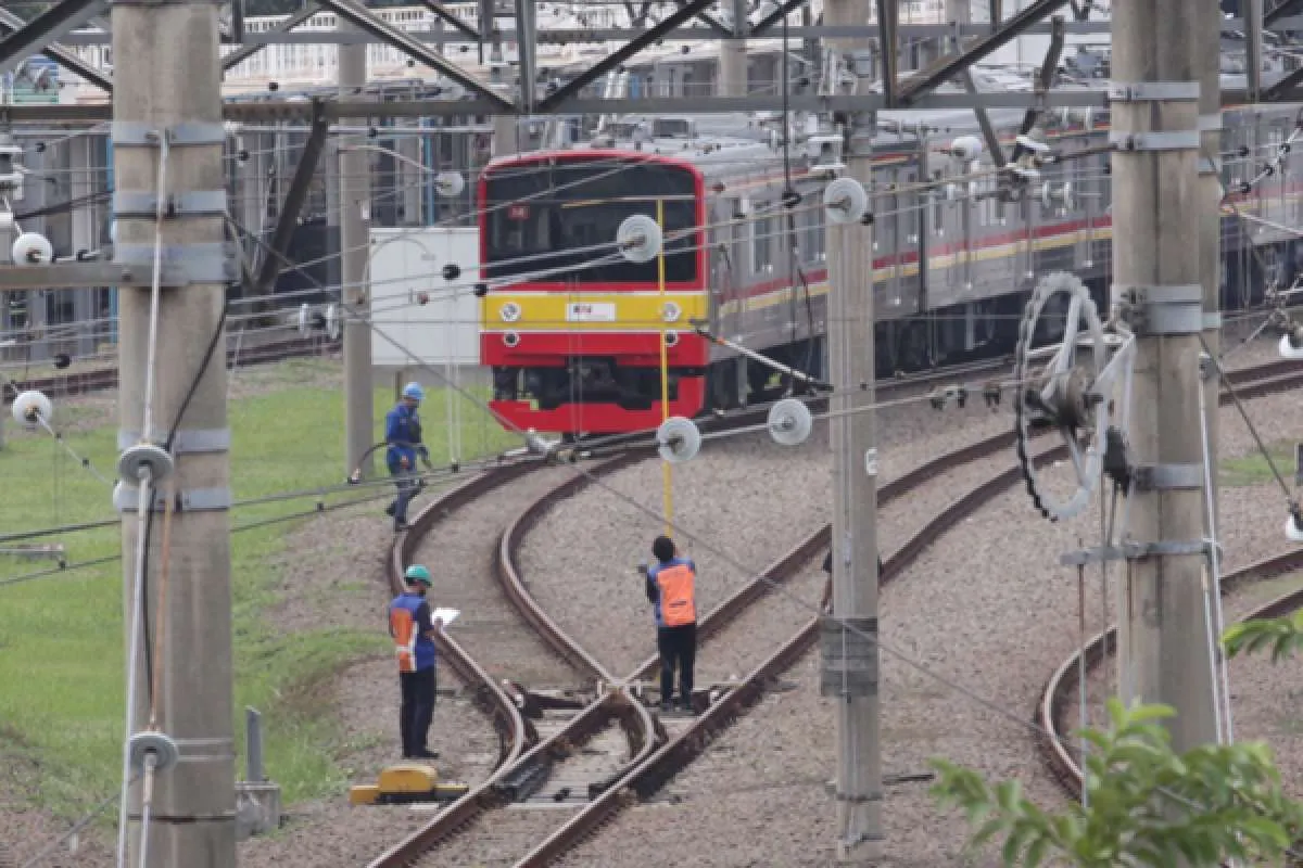 Kenaikan di 3 stasiun, KAI: Pengguna KRL sebanyak 113.341 orang hari ini 