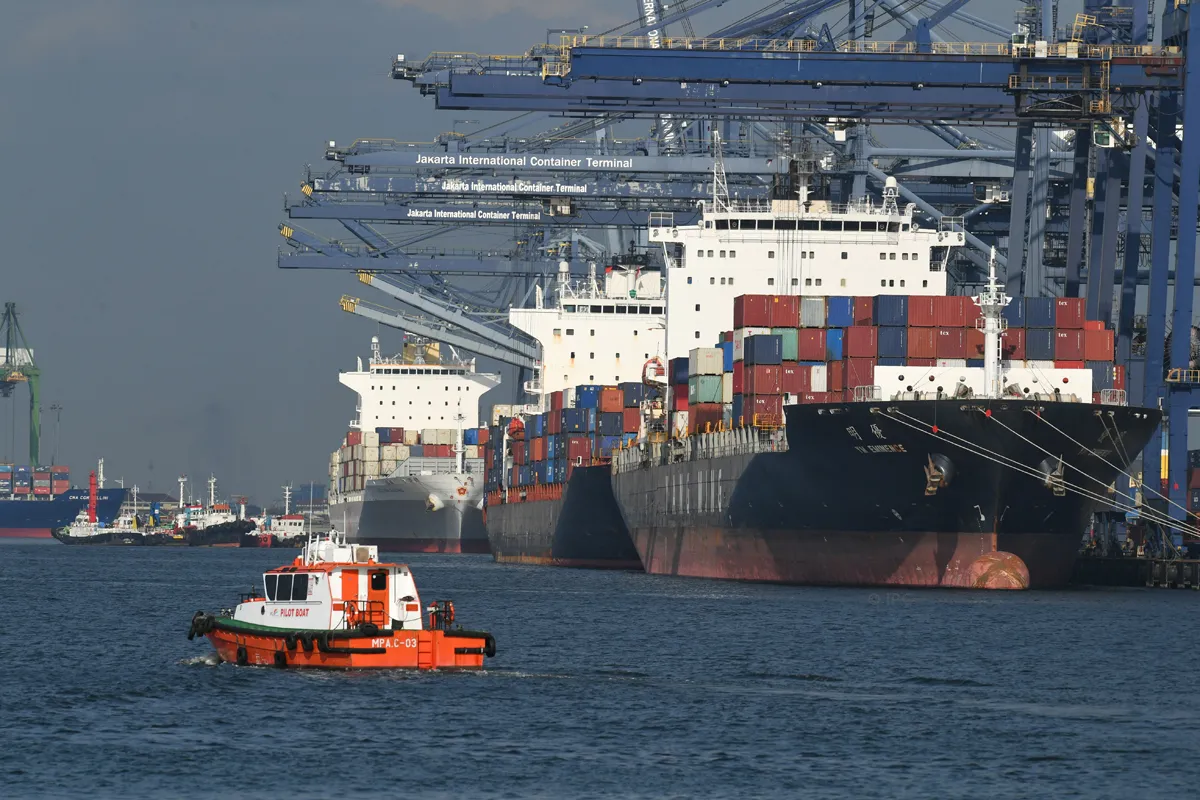 Terdampak pandemi, arus peti kemas di Pelabuhan Tanjung Priok turun 9,54% di Juli