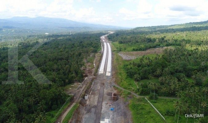 Konstruksi proyek jalan tol Manado-Bitung roboh, dua pekerja belum ditemukan
