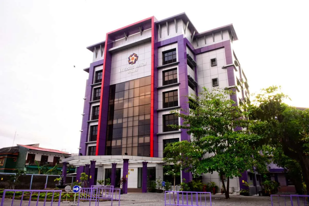 Universitas Amikom Yogyakarta Hadirkan Creative Economy Park